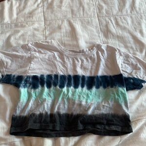 tie-dye t-shirt crop top